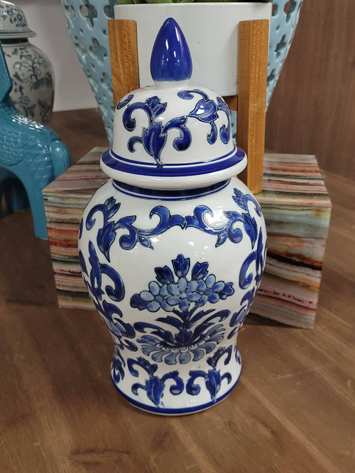 Chinoiserie Ceramic Temple Jar