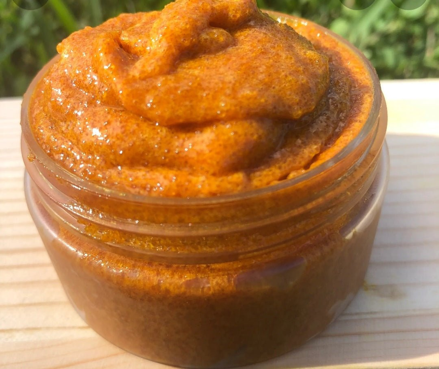 Turmeric Walnut Organic Scrub