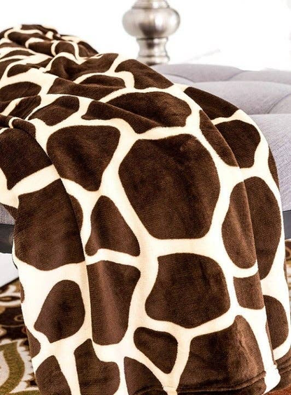 Giraffe Super Soft Plush Warm Cozy Bed Throw Flannel Blanket