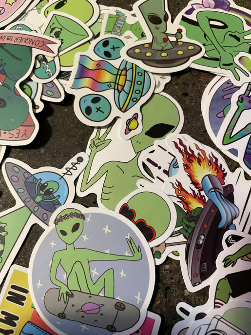 Alien stickers (Random)