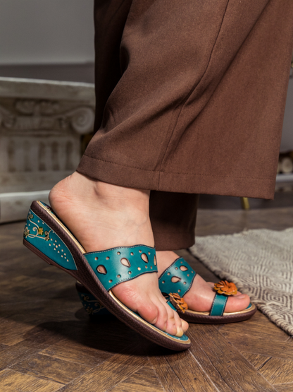 SOFFIA | Ring Toe Perforated Floral Leather Sandal