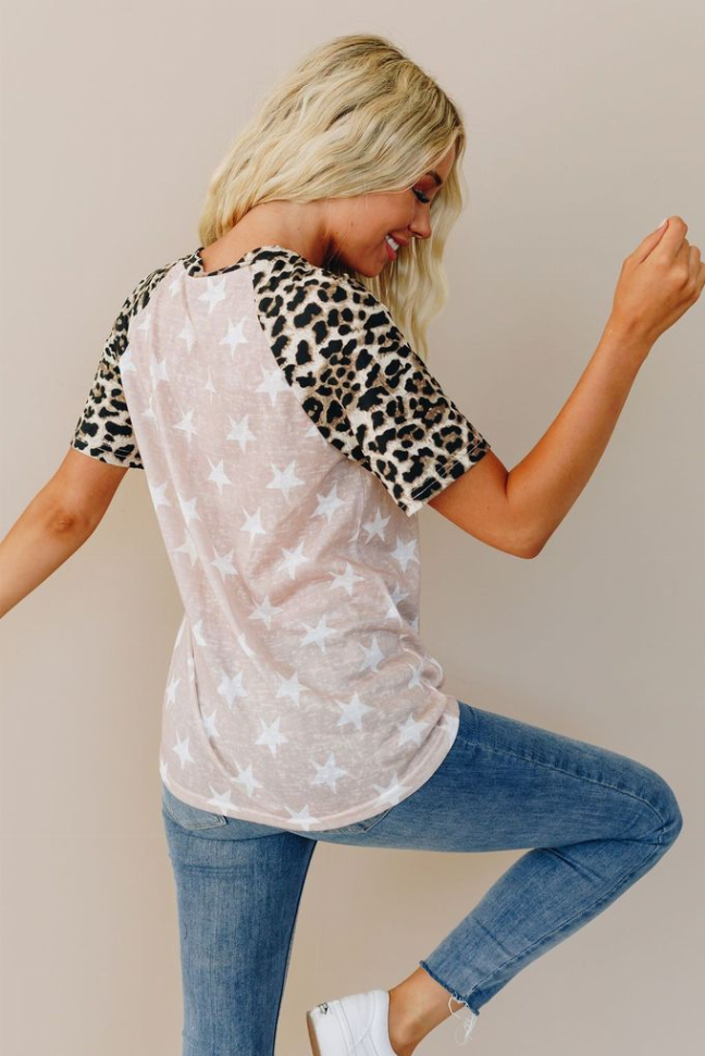 Stars to your Leopard Tee