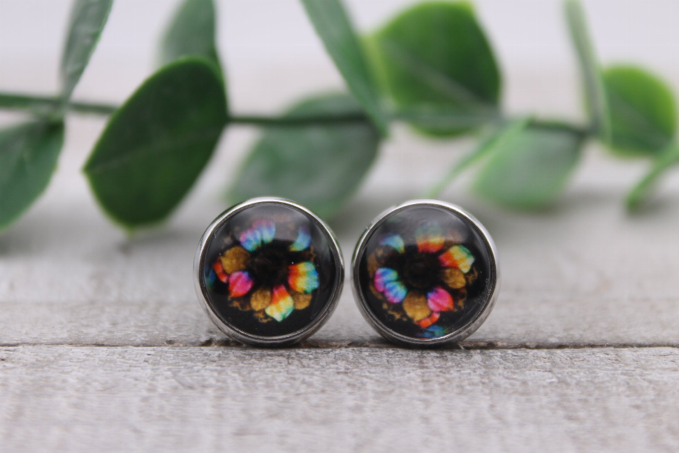 Tie Dye Sunflower || Glass Stud Earrings || Hypoallergenic