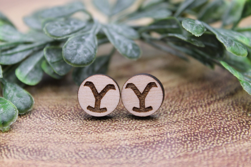 Y || 12mm Stud Earrings