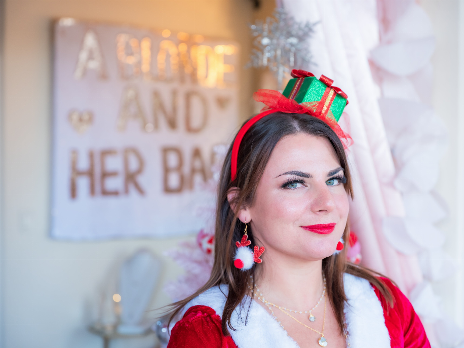 Red & White Reindeer Holiday Earring