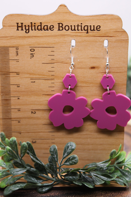 Magenta Boho Flower || Dangle Earrings || Hypoallergenic