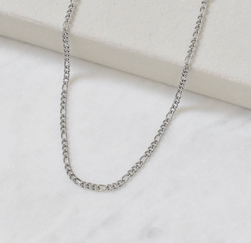 BOBBI SILVER FIGARO CHAIN NECKLACE