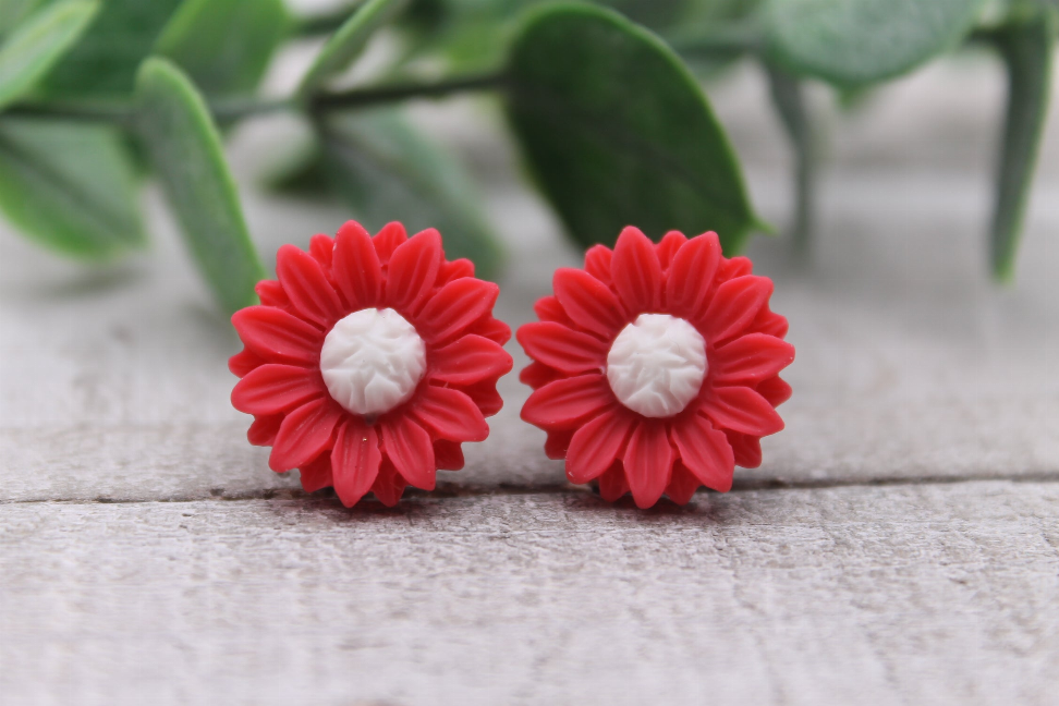 Daisy Stud Earrings