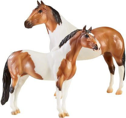 Breyer Traditional 1:9 Scale Model Horse Set § The Gangsters