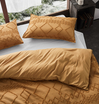 Tufted ultra soft microfiber quilt cover set-single caramel