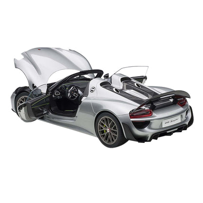 Porsche 918 Spyder Weissach Package Silver 1/12 Model Car by Autoart