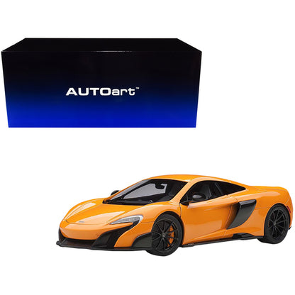 Mclaren 675LT Mclaren Orange 1/18 Model Car by Autoart