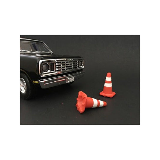 Traffic Cones Set of 4 Accessory For 1:24 Models by American Diorama