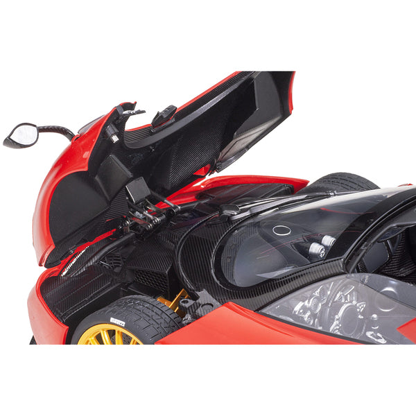 Pagani Huayra Roadster Rosso Monza Red and Carbon with Luggage Set 1/18 Model Car by Autoart