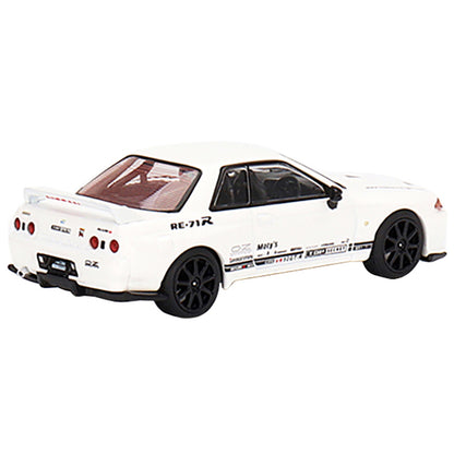 Nissan Skyline GT-R VR32 "Top Secret" RHD (Right Hand Drive) White Limited Edition to 1200 pieces Worldwide 1/64 Diecast Model Car by True Scale Miniatures