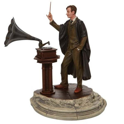 Wizarding World of Harry Potter Professor Remus Lupin Statue