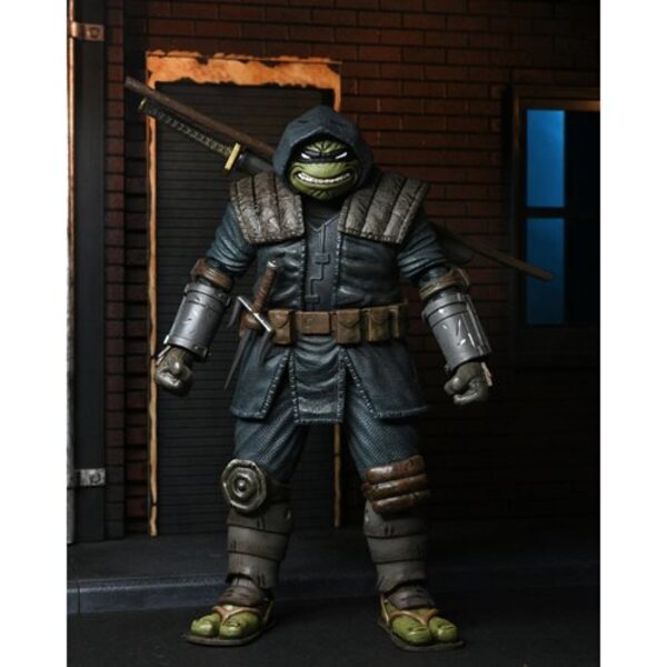 Teenage Mutant Ninja Turtles Ultimate The Last Ronin Armored 7-Inch Scale Action Figure