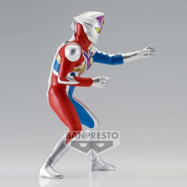 Ultraman Decker Flash Type Version A Hero's Brave Statue