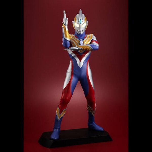 Ultraman Ultimate Article Ultraman Trigger Multi Type Statue